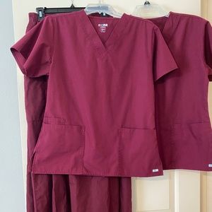 Scrubs - 2 sets